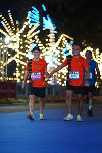 BIB: 45932, 41507
                            <button type="button" onclick="openModal(19761176)" class="btn btn-primary btn-sm float-right btn-popup" data-toggle="modal" data-target=".modal-high-quality">
                        <i class="fas fa-shopping-cart"></i> Add to Cart
                    </button>
                                            <button type="button" onclick="isThisMe(19761176, true)" class="btn btn-success btn-sm float-right btn-popup btn-isme hidden" data-toggle="tooltip" data-placement="bottom" title="นี่คือรูปของคุณใช่ไหม คลิกที่นี่เพื่อเอาเข้าอัลบั้ม">
                        <i class="fas fa-plus"></i> Add to album
                    </button>
                    <button type="button" onclick="isThisMe(19761176, false)" class="btn btn-warning btn-sm float-right btn-popup btn-isnotme hidden">
                        <i class="fas fa-ban"></i> Remove from album
                    </button>